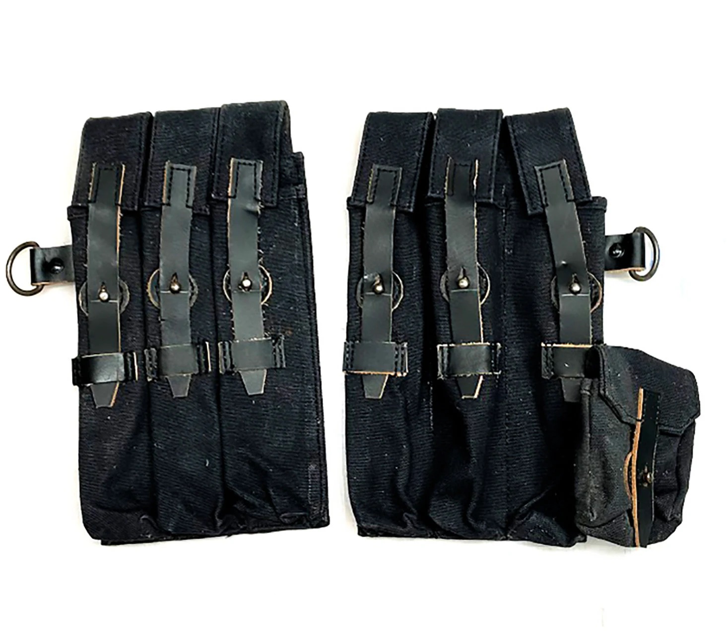 Matching MP38 u. MP40 magazine pouches marked gfg43